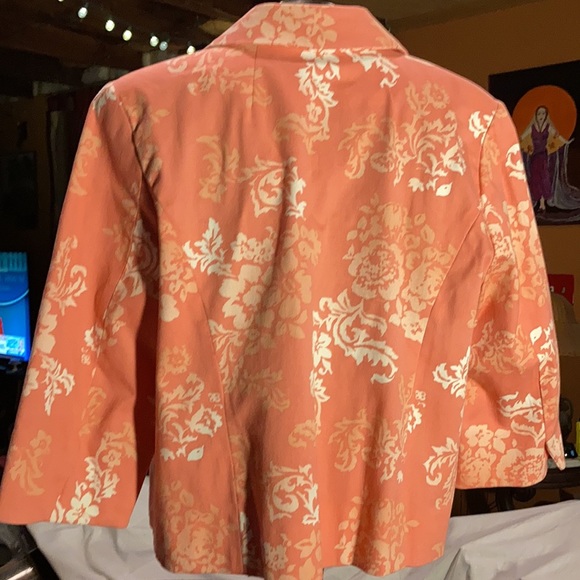 Studio Works Jacket - Picture 6 of 9